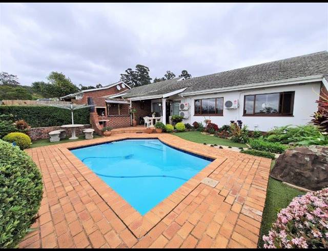 3 BEDROOM TOWNHOUSE SOLD IN PADFIELD PARK